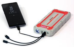 Starthilfegeraet-1500A-Powerbank-63399a4b.jpg