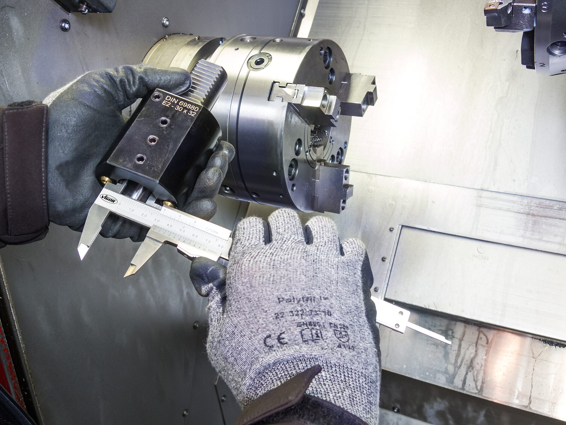 v4690anwendungindustrie1