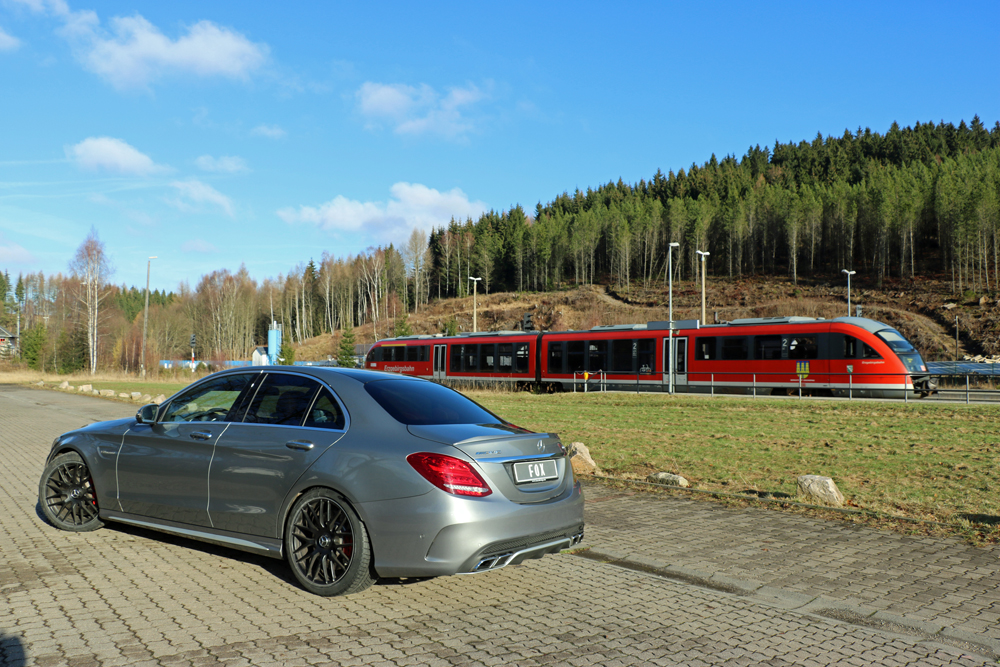mb033014-005