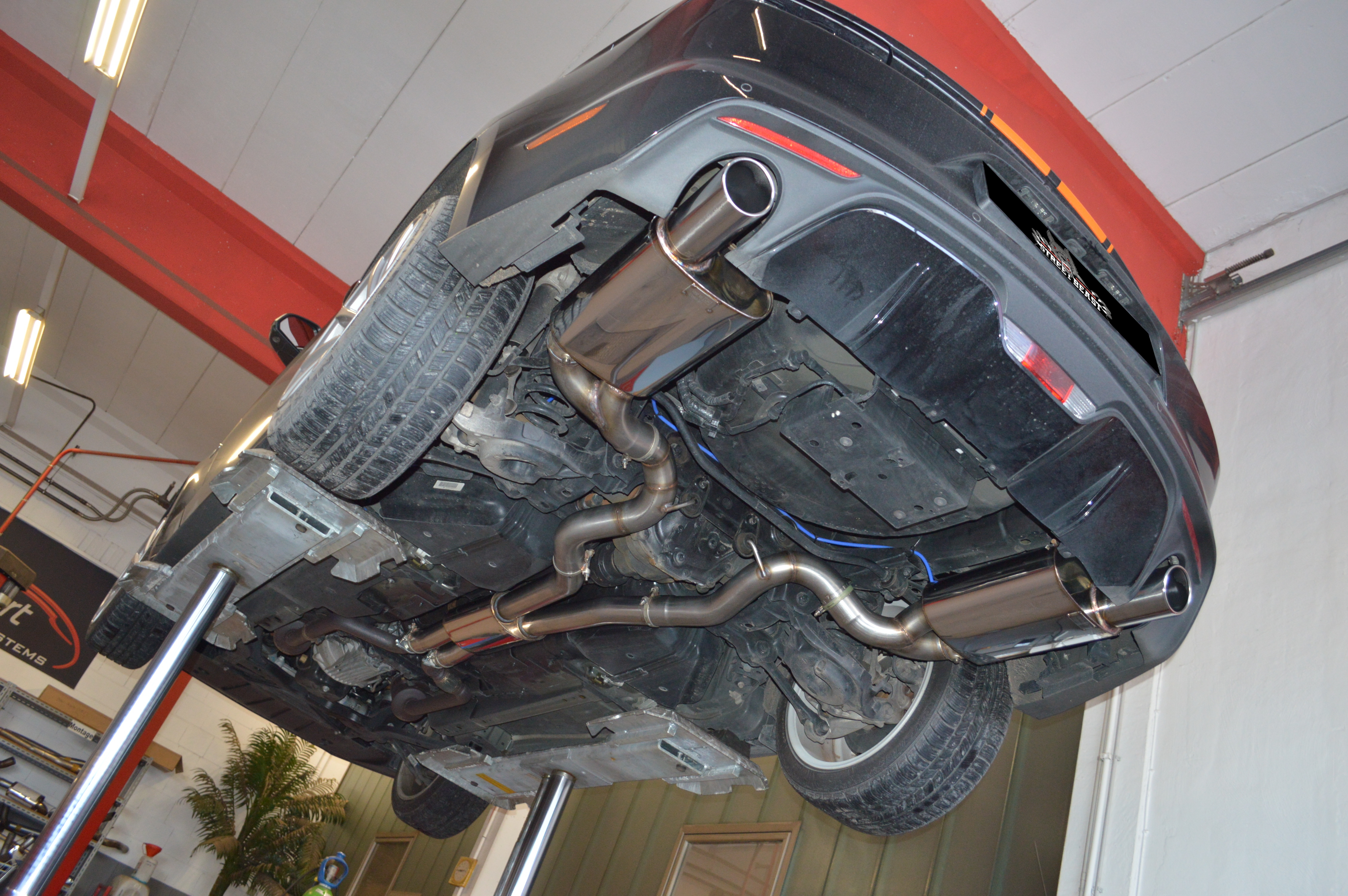 Ford-Mustang-VI-V8-mit-Klappensteuerung