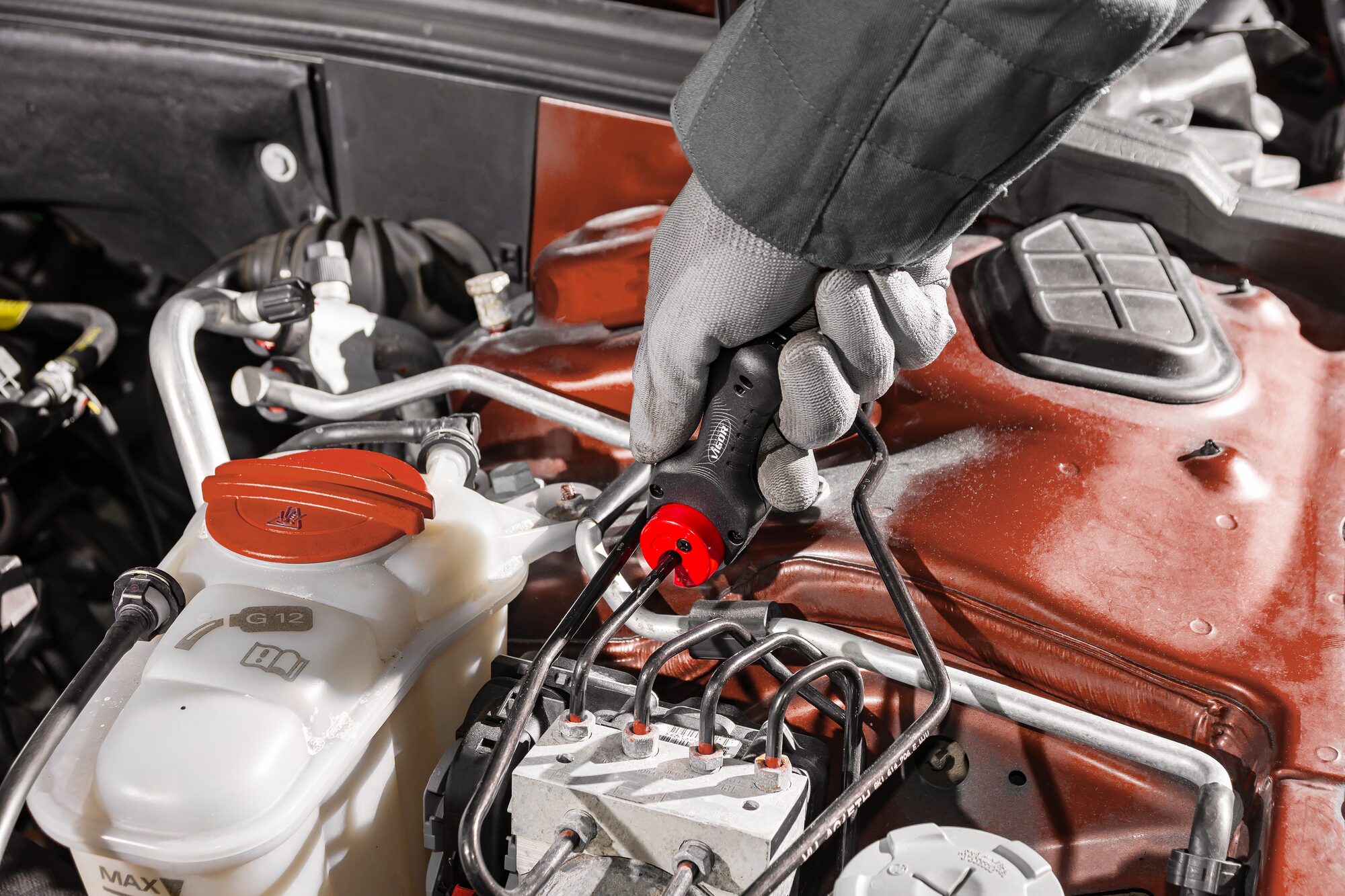 v6917anwendungpkwmotor1