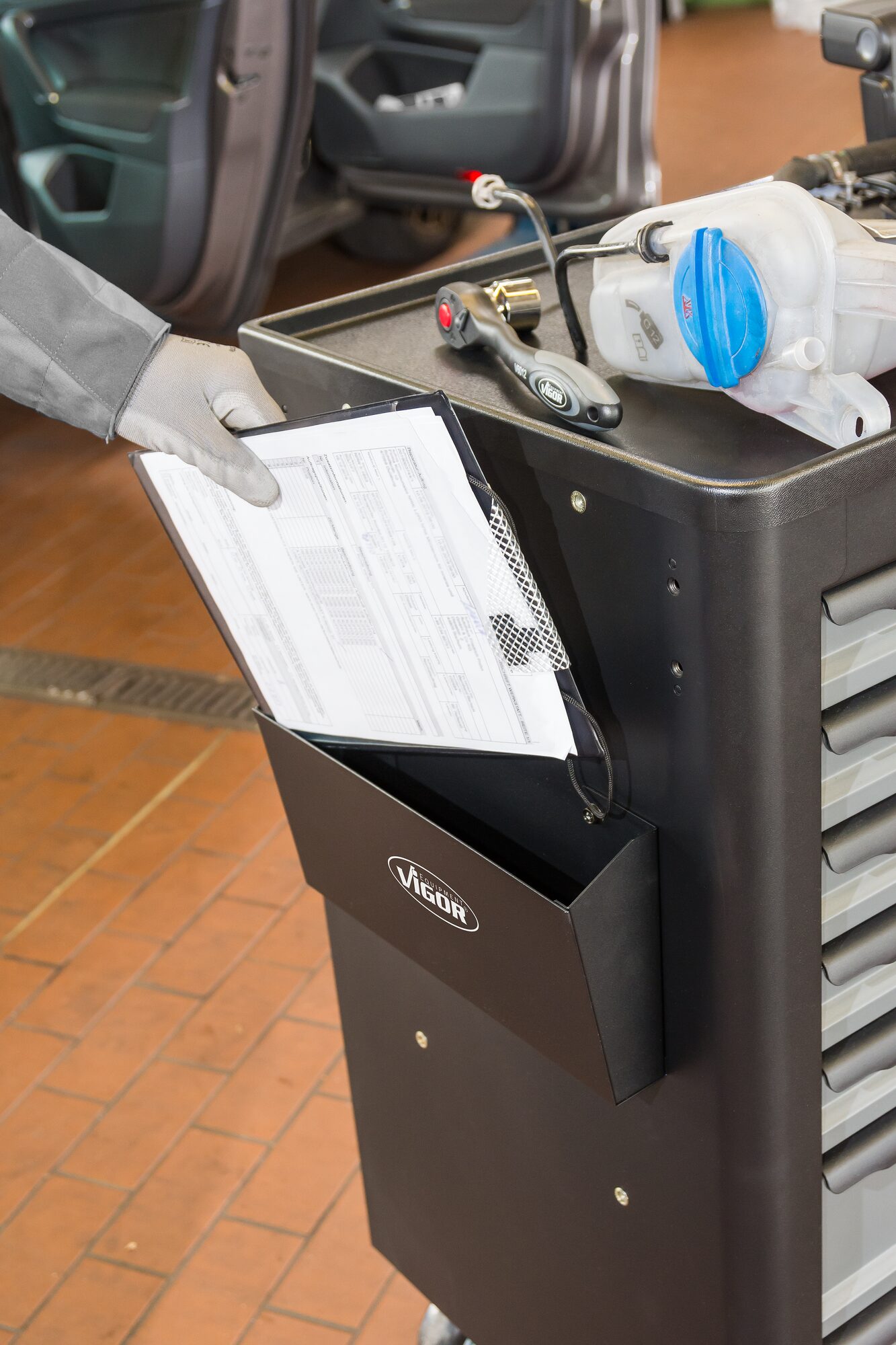 v6393-sanwendungpkw3