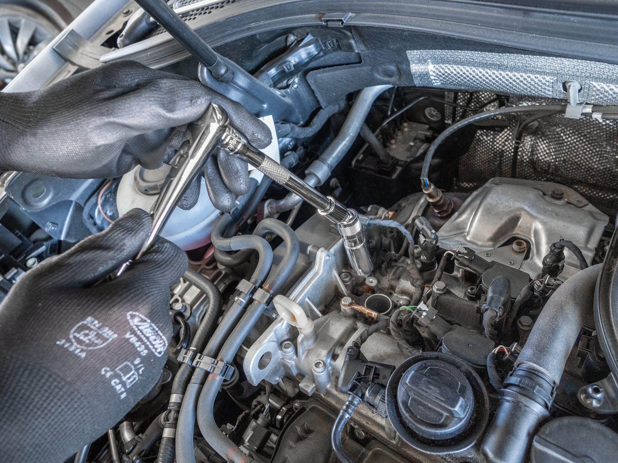 v7002_4anwendungpkw1