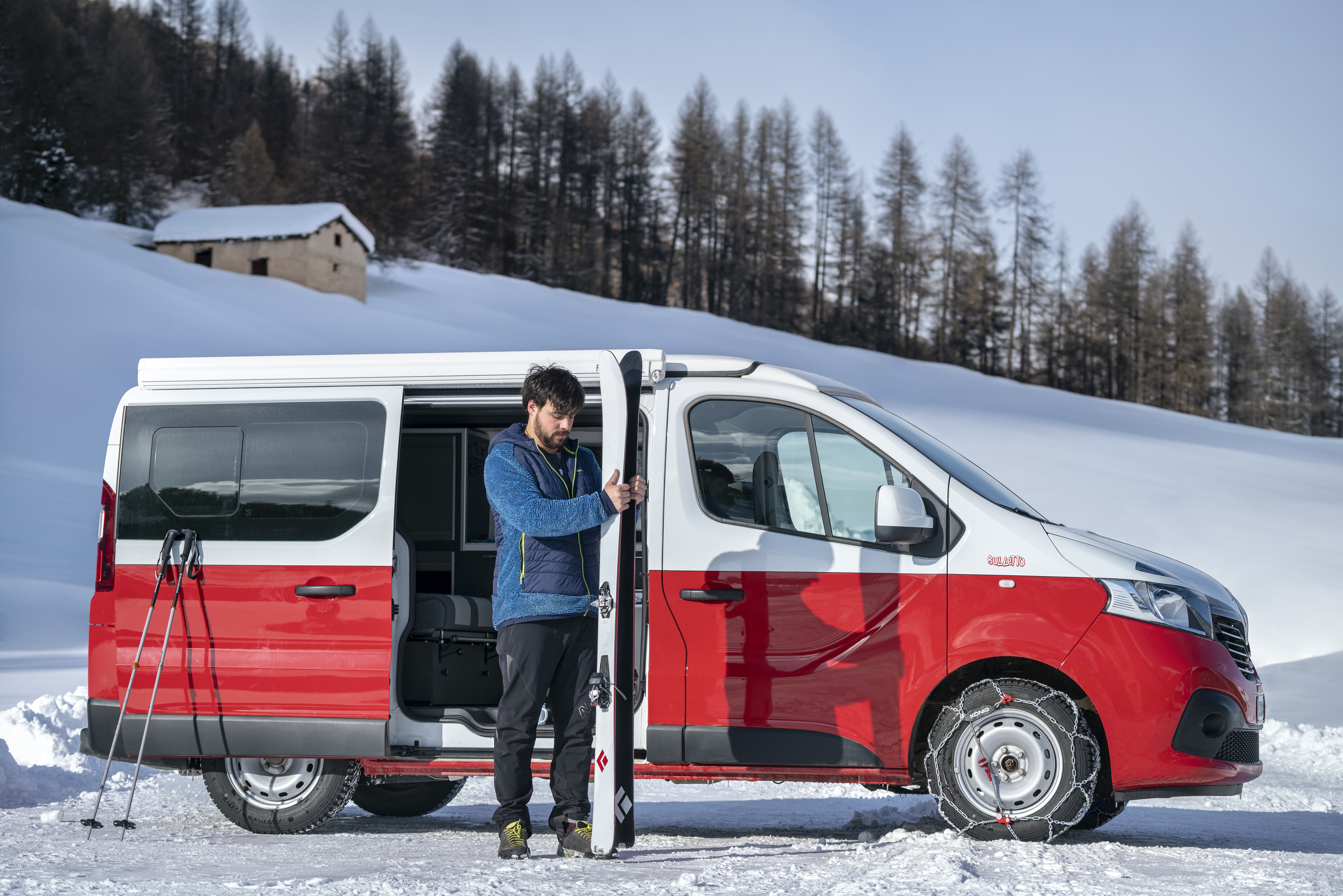 KoenigXG-12Pro_VAN1