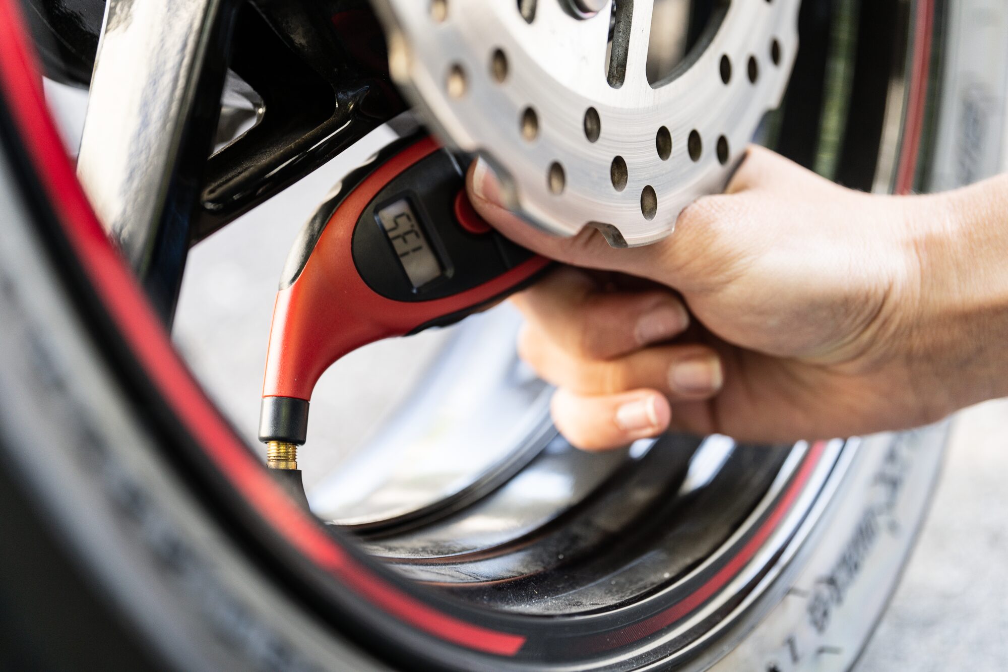 v1423anwendungmotorrad1