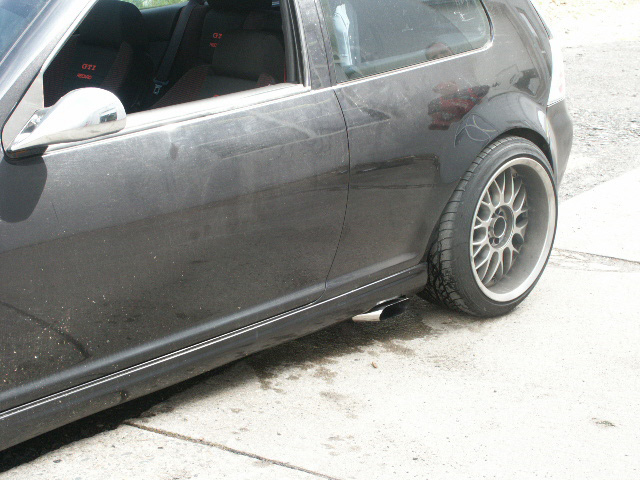 vw053059-561-2