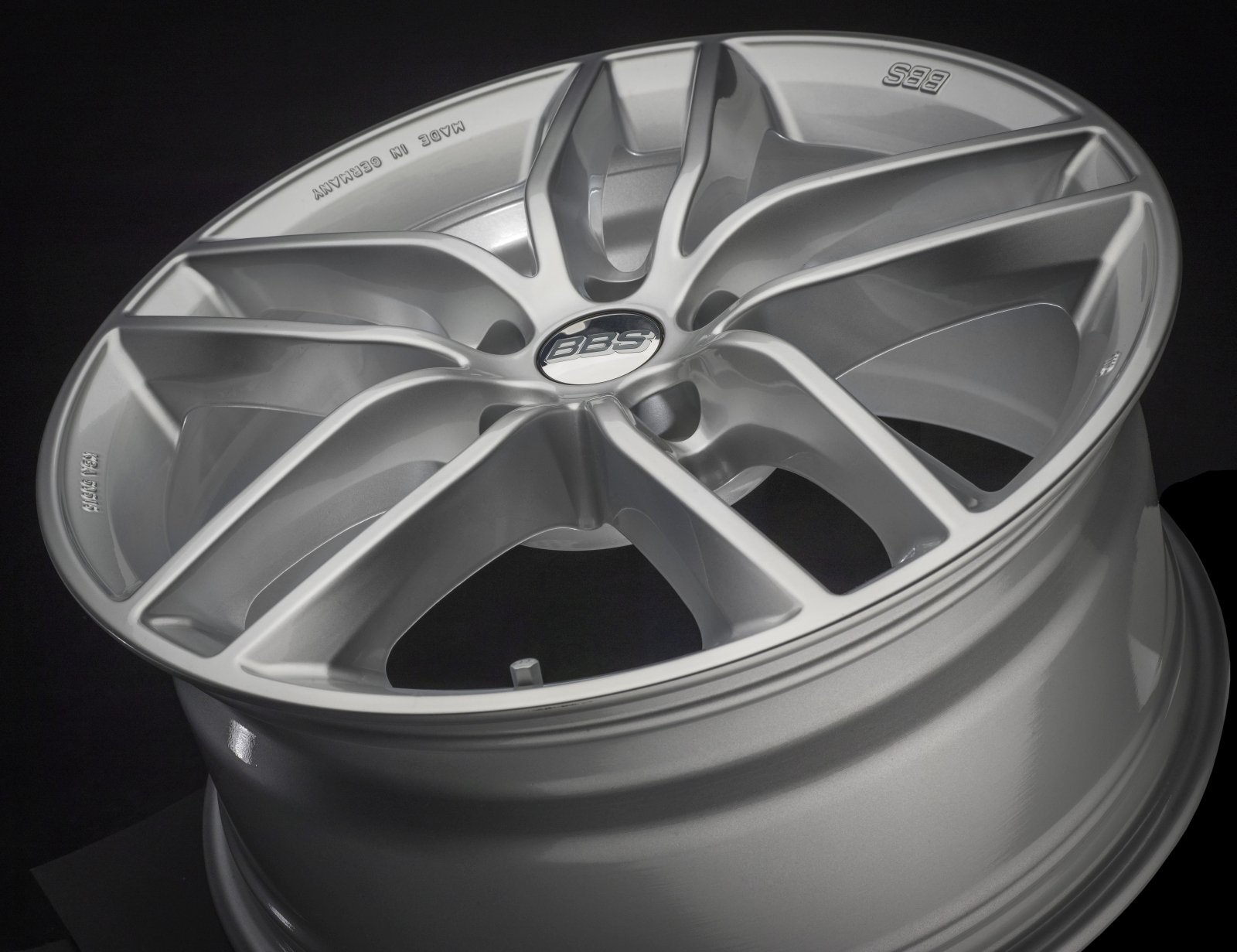 BBS-SX-brillantsilber-liegend-01