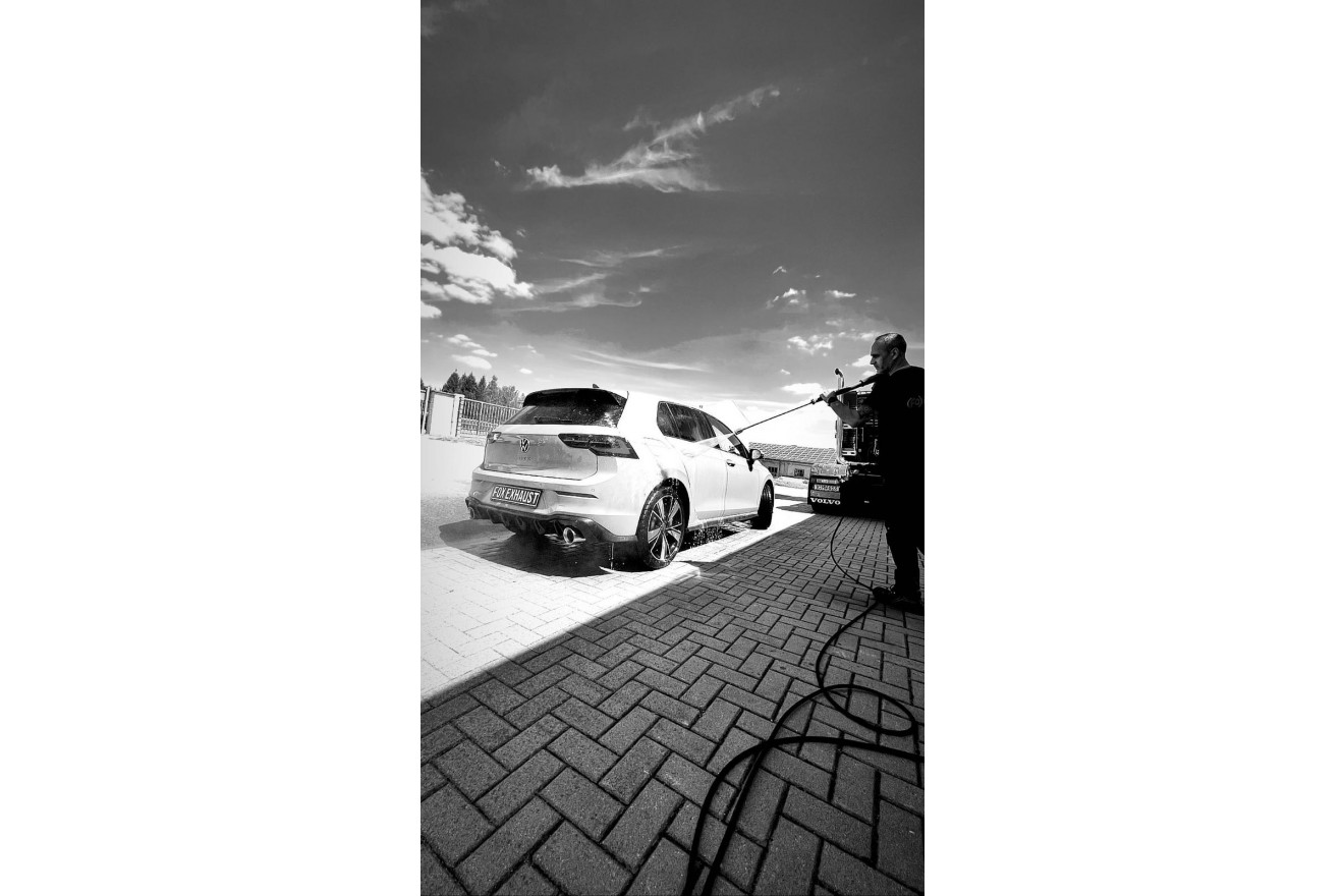 vw057005-293s-4