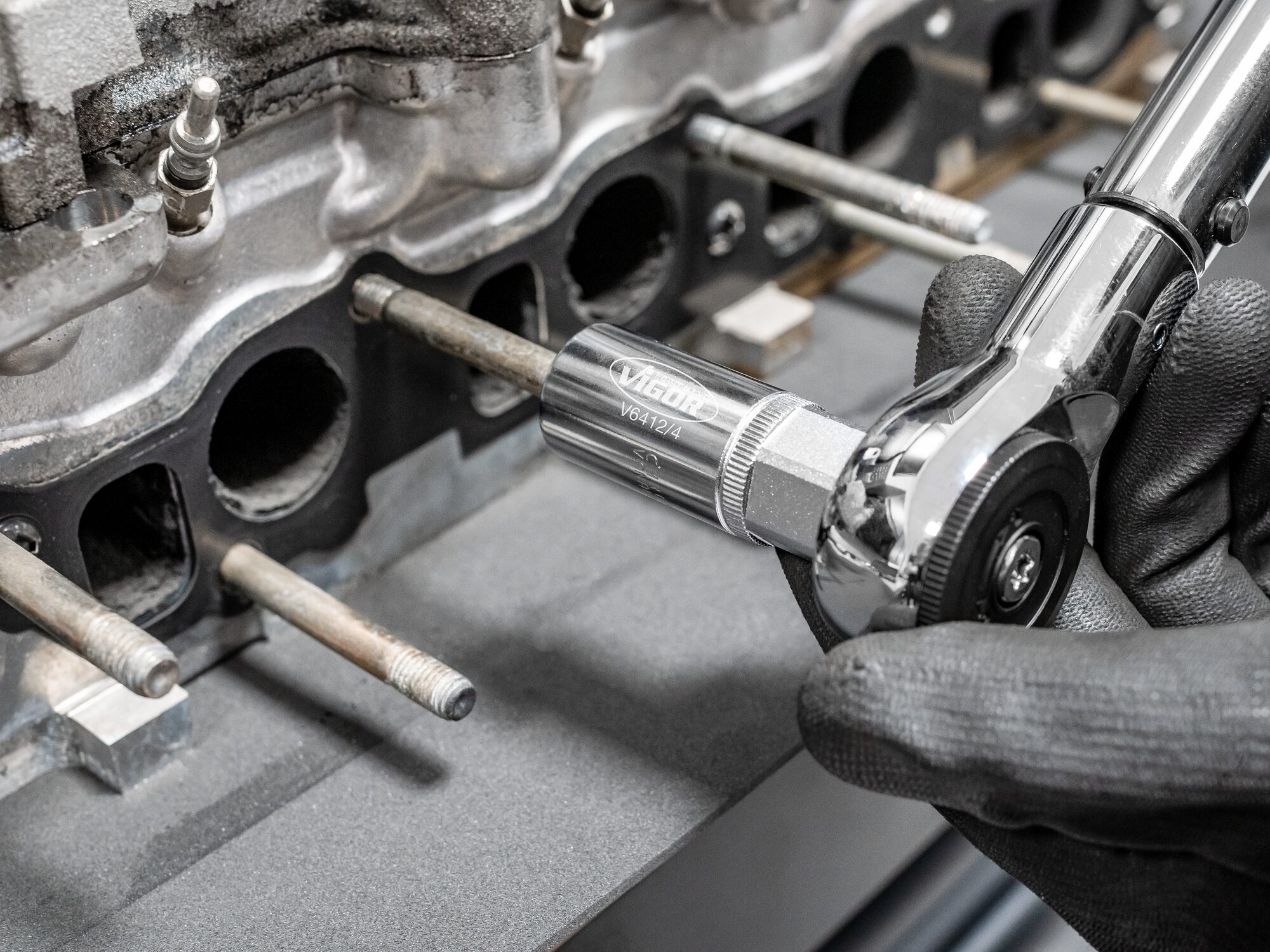 v6412_4anwendungpkw7