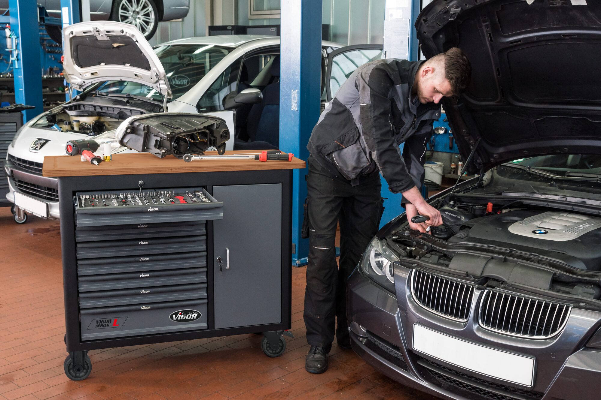 v4813anwendungpkwwerkstatt4